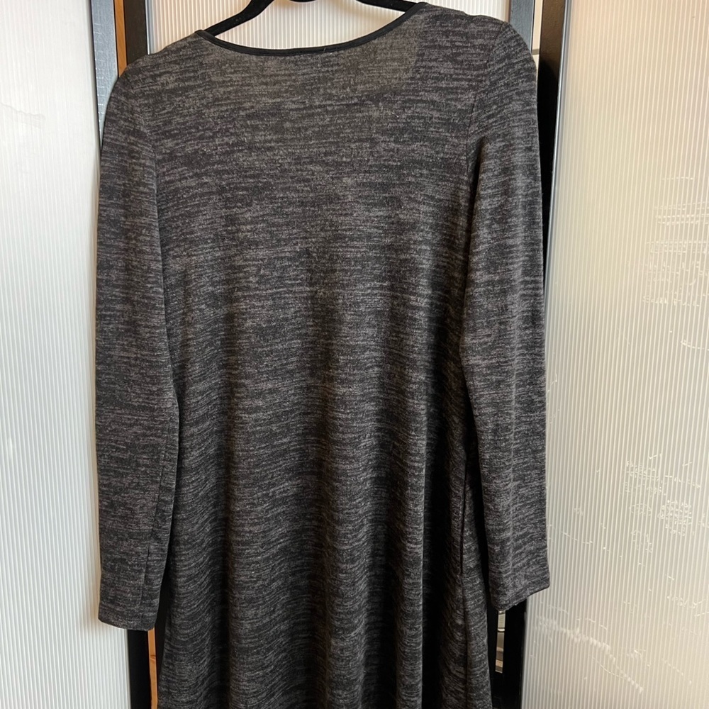 iZ Byer gray/black dress - Picture 3 of 9